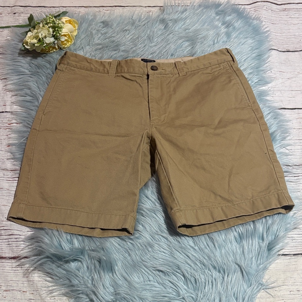 J. Crew Factory Khaki Gramercy Shorts sz 32
